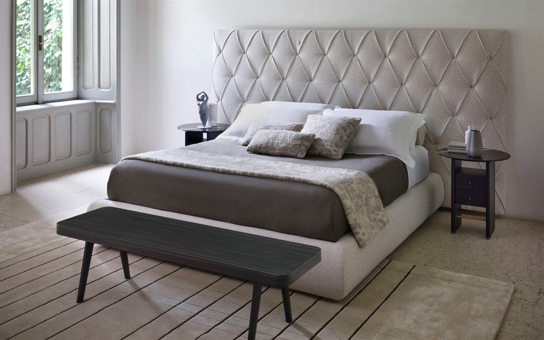 Designbed IvonneRoyale C 1200x1500 07 BedHabits